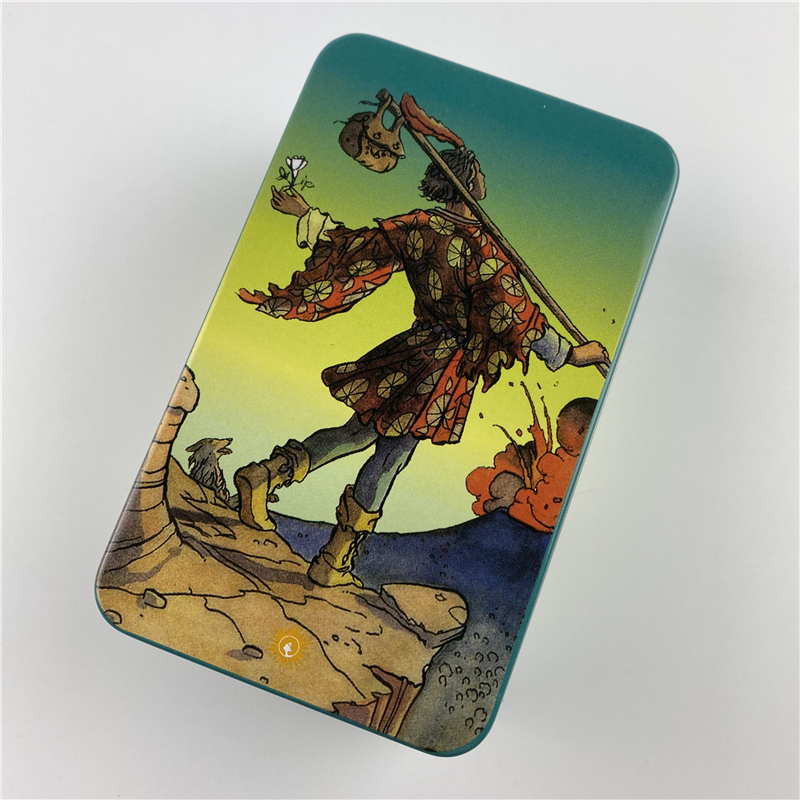 Metal Box Gilded Edition Back  - Tarot Cards Deck With Guidebook recension och pris
